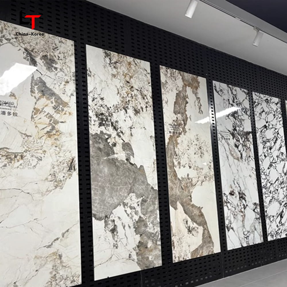 1220 × 2440 مم PVC لوح كريستال كربون مقاوم للماء للحريق كسوة حائط ديكورية للأماكن الداخلية والخارجية مع طلاء للأشعة فوق البنفسجية