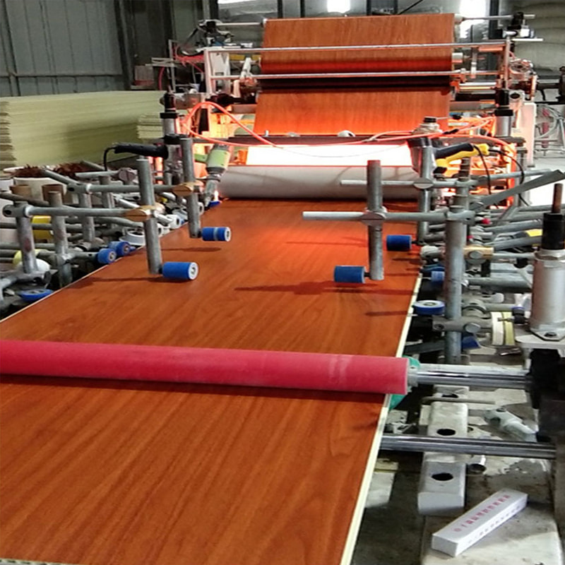 لوحة الحائط الحديثة المتكاملة من ألياف خشب الخيزران PVC لخلفية التلفزيون لوحة الحائط الصلبة للسقف الداخلي لاستخدام الفندق